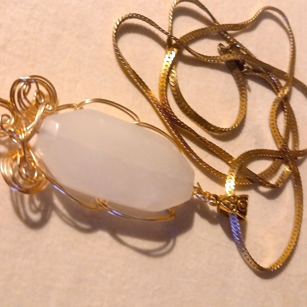 Chrystal Gold Wire Wrapped Necklace